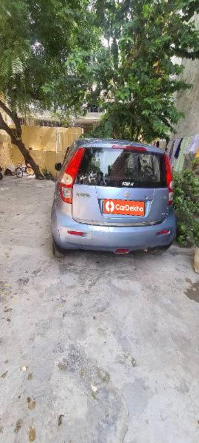 https://images10.gaadi.com/usedcar_image/3652408/original/processed_c7716a86-f804-4f47-89bc-d1fca24f3928.jpg?imwidth=6402