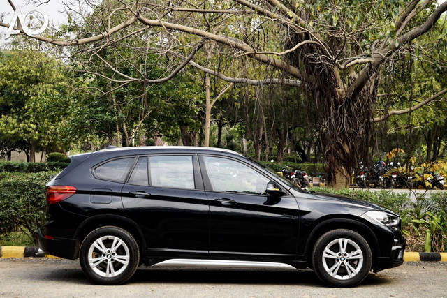 https://images10.gaadi.com/usedcar_image/3652417/original/processed_img2906245__used_car_2906245_1698919283.png?imwidth=6401