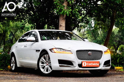 Jaguar XF 2.0 Diesel Portfolio Jaguar XF 2.0 Diesel Portfolio