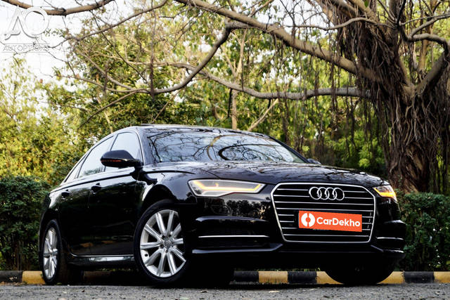 https://images10.gaadi.com/usedcar_image/3652587/original/processed_img2906355__used_car_2906355_1698924237.png?imwidth=6400