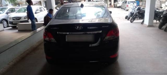 https://images10.gaadi.com/usedcar_image/3652619/original/25__VCC_1809889_96_1698246272.jpg?imwidth=6402