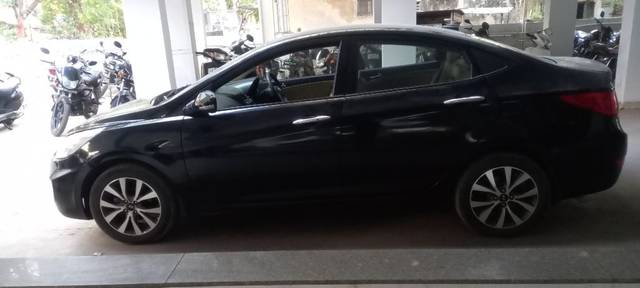 https://images10.gaadi.com/usedcar_image/3652619/original/25__VCC_IMG_1698233284101_1809889_95_1698233869.jpg?imwidth=6401