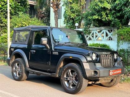 Mahindra Thar LX 4-Str Convert Top Diesel AT Mahindra Thar LX 4-Str Convert Top Diesel AT