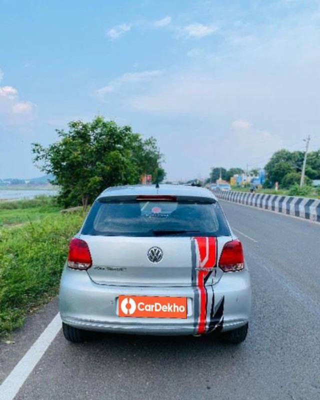 https://images10.gaadi.com/usedcar_image/3652873/original/processed_c9df8690-dafd-4d96-b575-2c3461ac6040.jpeg?imwidth=6402