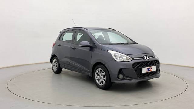 https://images10.gaadi.com/usedcar_image/3652974/original/c5e0d927-b546-4794-a5d6-4b01d7792a46__43.jpg?imwidth=6400