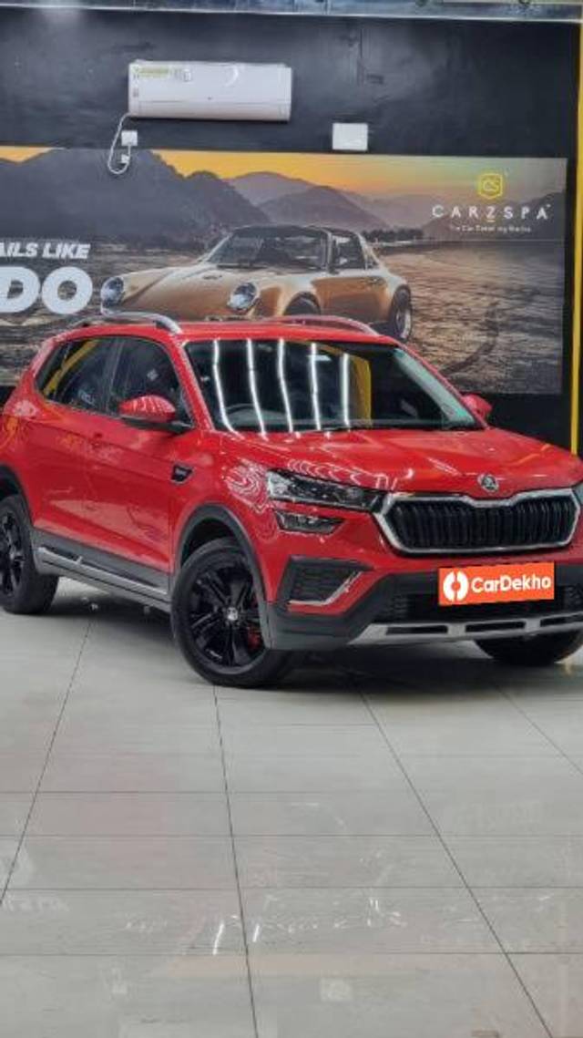 https://images10.gaadi.com/usedcar_image/3653008/original/processed_f0cafe75-99e8-4f3f-aaca-2cd50d73be4b.jpg?imwidth=6400