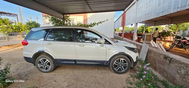 https://images10.gaadi.com/usedcar_image/3653131/original/processed_9d44437a-5a4d-4294-bd47-f801c585a0b8.jpg?imwidth=6401
