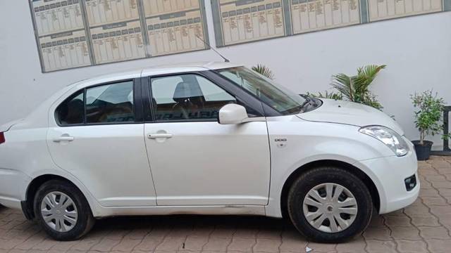 https://images10.gaadi.com/usedcar_image/3653172/original/processed_07b3ac48-014f-4371-8595-ff24719b5b70.jpg?imwidth=6401