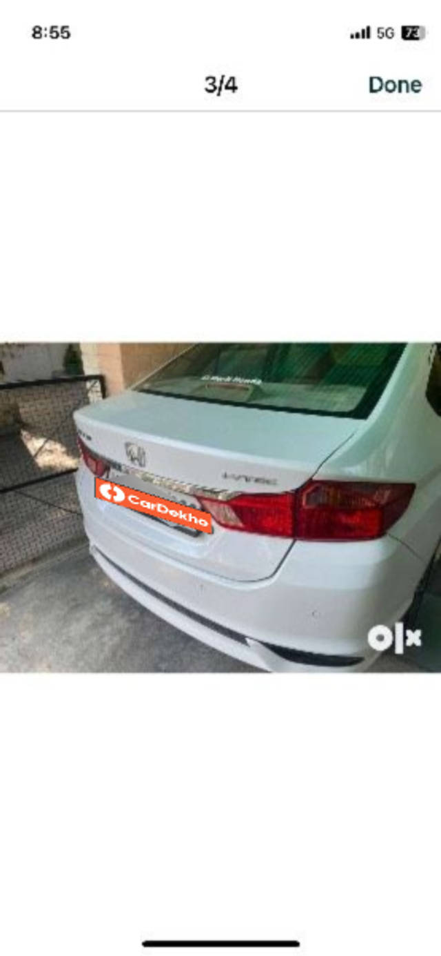 https://images10.gaadi.com/usedcar_image/3653396/original/processed_e394c724-620f-4aee-986b-1b64221876ca.png?imwidth=6401