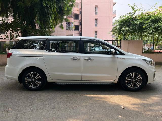 https://images10.gaadi.com/usedcar_image/3653507/original/processed_img2906695__used_car_2906695_1698991388.jpg?imwidth=6401