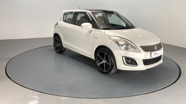 https://images10.gaadi.com/usedcar_image/3653653/original/processed_img2906767__usedcar_s16_276591698995417_1698995472.jpg?imwidth=6400