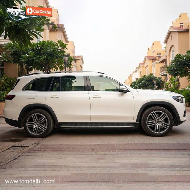 https://images10.gaadi.com/usedcar_image/3653691/original/processed_img2906797__used_car_2906797_1698996754.jpg?imwidth=6401