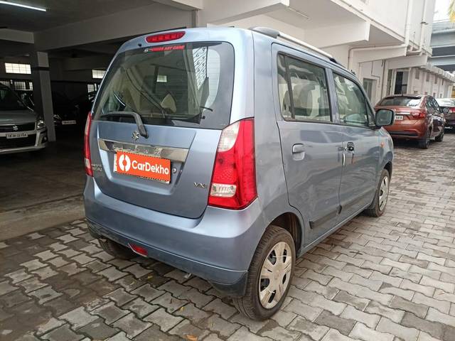 https://images10.gaadi.com/usedcar_image/3653717/original/processed_img2906814__usedcar_tn11t8286_2__87781698997441_1698997445.jpeg?imwidth=6402
