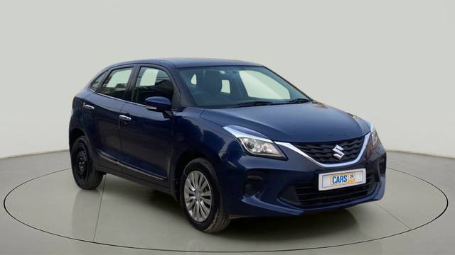 https://images10.gaadi.com/usedcar_image/3653963/original/slot__1-7-Exterior-10786451739-b2f238bc87544f7099e223528e267bbc-Exterior-7.jpg?imwidth=6400