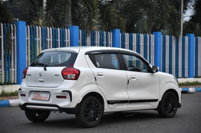 https://images10.gaadi.com/usedcar_image/3653981/original/processed_img2906983__used_car_2906983_1699006446.jpg?imwidth=6402