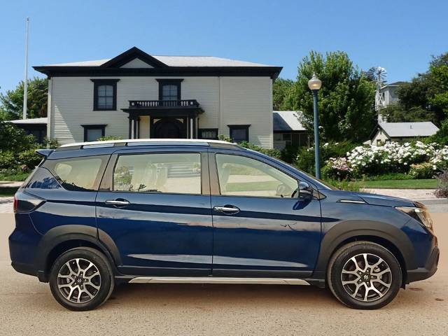 https://images10.gaadi.com/usedcar_image/3654168/original/img2907084__used_car_2907084_1699011826.jpg?imwidth=6401