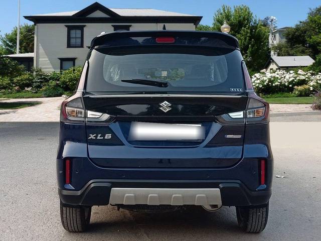 https://images10.gaadi.com/usedcar_image/3654168/original/processed_img2907084__used_car_2907084_1699011822.jpg?imwidth=6402