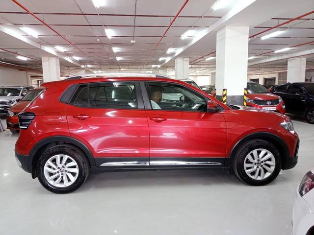 https://images10.gaadi.com/usedcar_image/3654182/original/processed_img2907092__used_car_2907092_1699012077.jpg?imwidth=6401