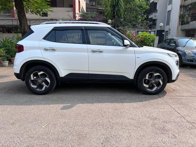 https://images10.gaadi.com/usedcar_image/3654269/original/img2907138__usedcar_whatsappimage2023_11_03at32044pm_1__2907138_1699018776.jpeg?imwidth=6401