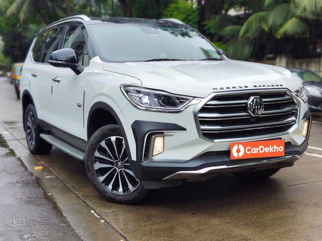 https://images10.gaadi.com/usedcar_image/3654272/original/processed_img2907141__used_car_2907141_1699014606.jpg?imwidth=6400