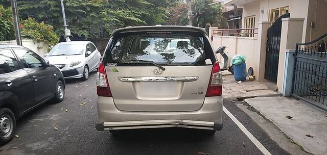 https://images10.gaadi.com/usedcar_image/3654279/original/27__VCC_1810642_96_1698406761.jpg?imwidth=6402