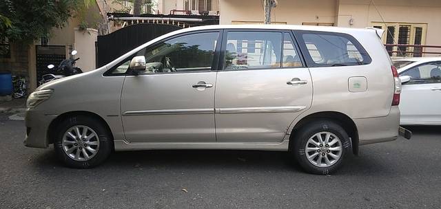 https://images10.gaadi.com/usedcar_image/3654279/original/27__VCC_IMG_1698405001183_1810642_95_1698405022.jpg?imwidth=6401