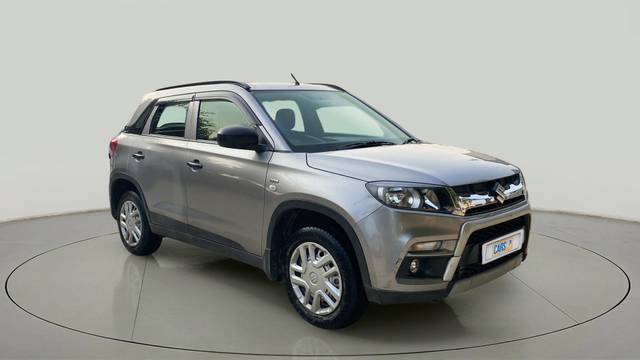 https://images10.gaadi.com/usedcar_image/3654376/original/slot__1-7-Exterior-13270555728-9f6bbd8382404cde8524f02cdeca1fb6-Exterior-6.jpg?imwidth=6400