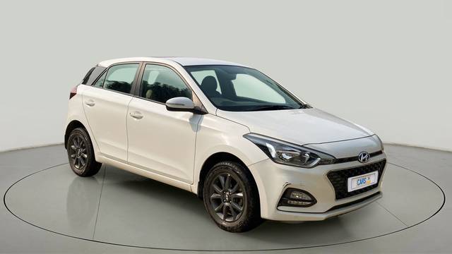 https://images10.gaadi.com/usedcar_image/3654387/original/slot__1-7-Exterior-13269651742-38ad35695bdf44d9b64c54d3c8526861-Exterior-7.jpg?imwidth=6400
