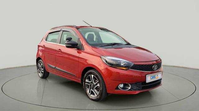 https://images10.gaadi.com/usedcar_image/3654458/original/slot__1-7-Exterior-13034250725-a233f106a33f47b7927f7c8533424a1e-Exterior-7.jpg?imwidth=6400