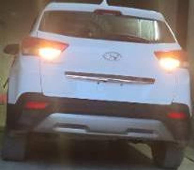 https://images10.gaadi.com/usedcar_image/3654687/original/processed_9f1e0b37-5b4f-4a55-b9c4-e471e4b19dee.jpg?imwidth=6402