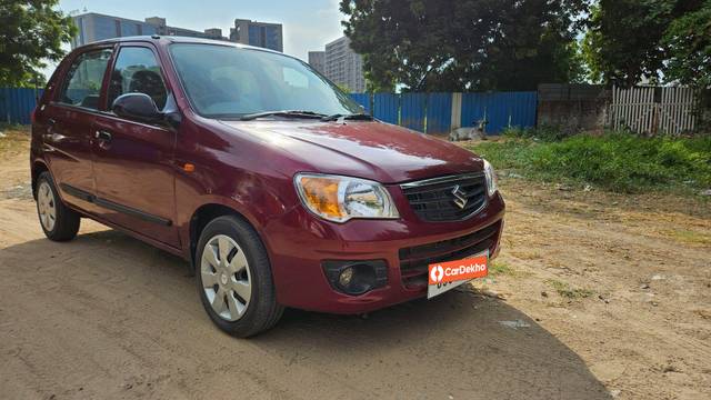 https://images10.gaadi.com/usedcar_image/3654984/original/processed_img2907385__used_car_2907385_1699071711.jpg?imwidth=6400