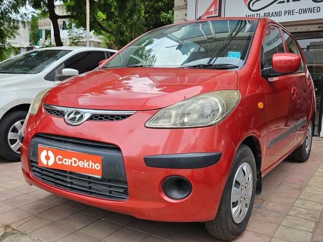 https://images10.gaadi.com/usedcar_image/3654989/original/processed_img2907388__used_car_2907388_1699071860.jpg?imwidth=6400