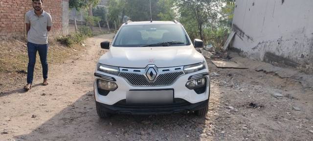 https://images10.gaadi.com/usedcar_image/3654990/original/28__VCC_1810737_94_1698464427.jpg?imwidth=6400