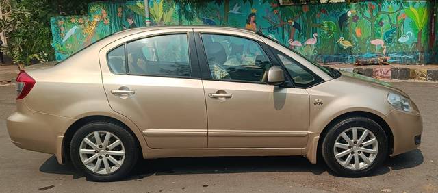 https://images10.gaadi.com/usedcar_image/3655012/original/img2907396__usedcar_sx479086_538851699072792_1699073045.jpg?imwidth=6401