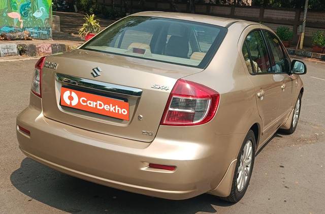 https://images10.gaadi.com/usedcar_image/3655012/original/processed_img2907396__usedcar_sx479085_538851699072792_1699073045.jpg?imwidth=6402