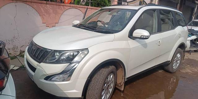 https://images10.gaadi.com/usedcar_image/3655059/original/processed_ce462ca6-5609-4bf6-b44b-a8fc2495e811.jpeg?imwidth=6402