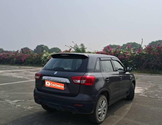 https://images10.gaadi.com/usedcar_image/3655107/original/processed_cd10cfb4-d8c4-4523-8665-015e3c7875a7.jpeg?imwidth=6401