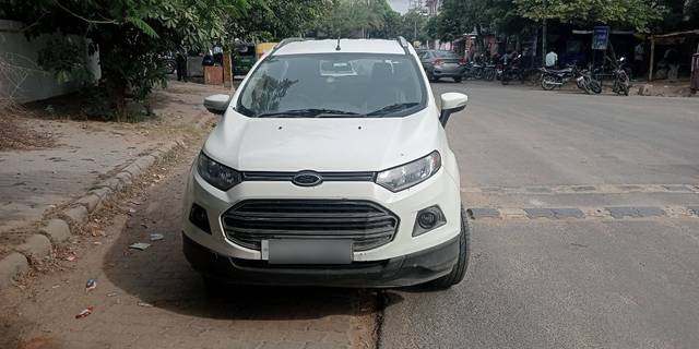 https://images10.gaadi.com/usedcar_image/3655186/original/28__VCC_1810769_94_1698470260.jpg?imwidth=6400