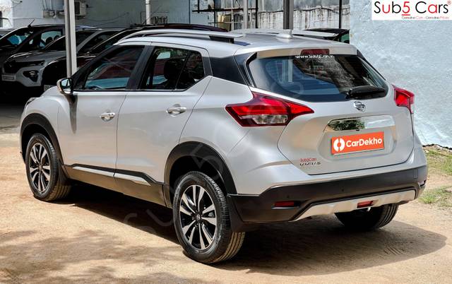 https://images10.gaadi.com/usedcar_image/3655202/original/processed_img2907490__usedcar_3_70641699079640_1699079648.jpeg?imwidth=6402