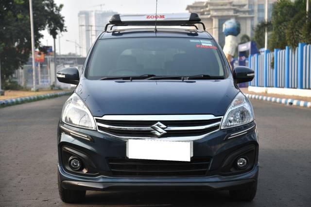 https://images10.gaadi.com/usedcar_image/3655210/original/processed_img2907495__used_car_2907495_1699963460.jpg?imwidth=6400