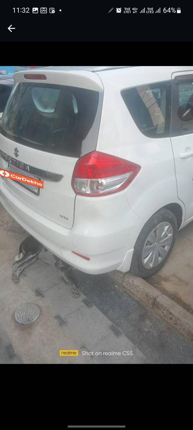 https://images10.gaadi.com/usedcar_image/3655219/original/processed_img2907499__used_car_2907499_1699080229.jpg?imwidth=6401