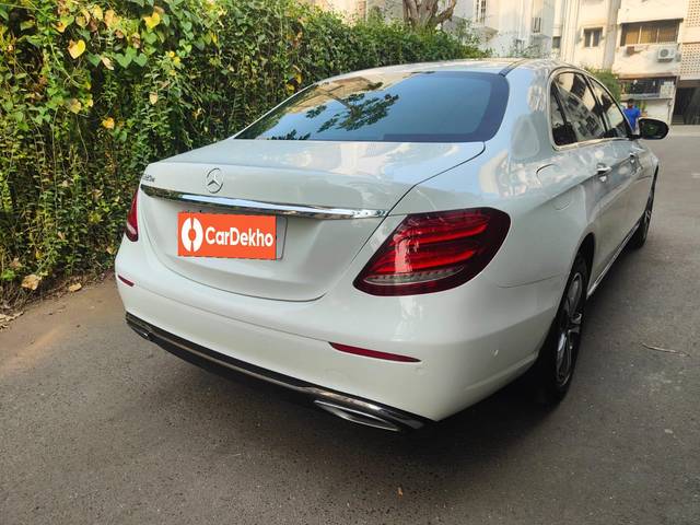https://images10.gaadi.com/usedcar_image/3655345/original/processed_img2907569__usedcar_photo_2023_10_13_16_12_39_1111699083511_1699083531.jpg?imwidth=6401