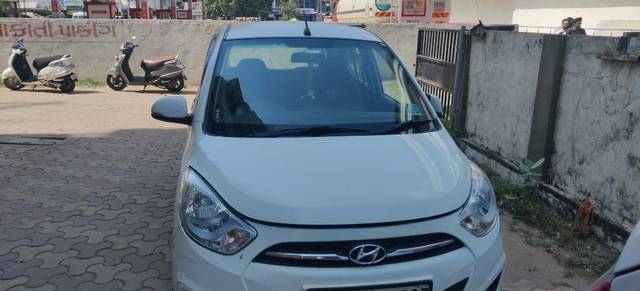 https://images10.gaadi.com/usedcar_image/3655417/original/28__VCC_IMG_1698476096973_1810910_94_1698476327.jpg?imwidth=6400