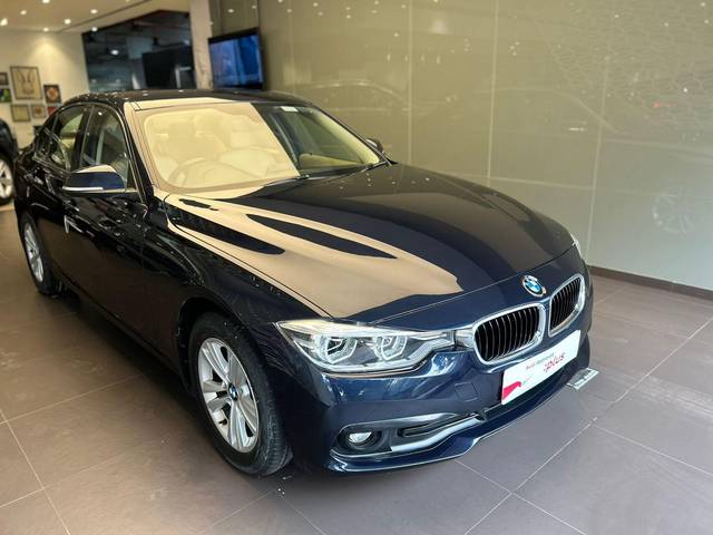 https://images10.gaadi.com/usedcar_image/3655638/original/processed_img2907750__usedcar_whatsappimage2023_11_02at153648_copy_140381699092054_1699092070.jpeg?imwidth=6400