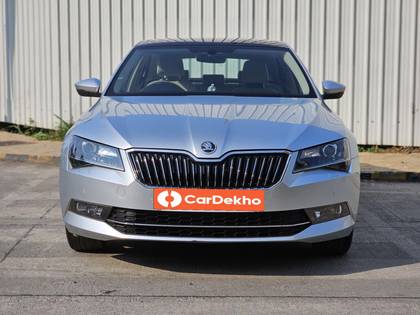 Skoda Superb Style 2.0 TDI AT Skoda Superb Style 2.0 TDI AT