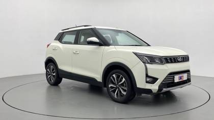 Mahindra XUV300 W8 AMT Optional Diesel BSVI Mahindra XUV300 W8 AMT Optional Diesel BSVI