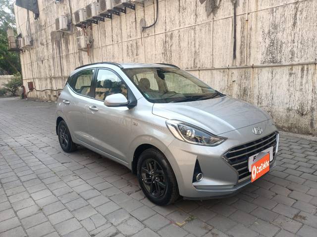 https://images10.gaadi.com/usedcar_image/3655932/original/processed_img2907925__used_car_2907925_1699100312.jpg?imwidth=6400