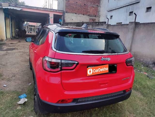 https://images10.gaadi.com/usedcar_image/3655966/original/processed_fb9d4063-b2d8-4844-9c77-191b2a7ca25b.jpg?imwidth=6401