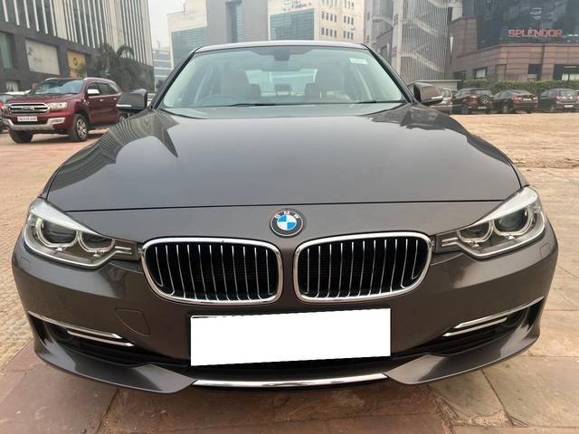 https://images10.gaadi.com/usedcar_image/3656042/original/processed_img2907995__used_car_2907995_1699248670.jpg?imwidth=6400