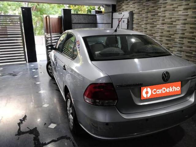 https://images10.gaadi.com/usedcar_image/3656043/original/processed_3ec8dfdd-f0a3-4fa6-8c4e-dbc99fa06197.jpg?imwidth=6402